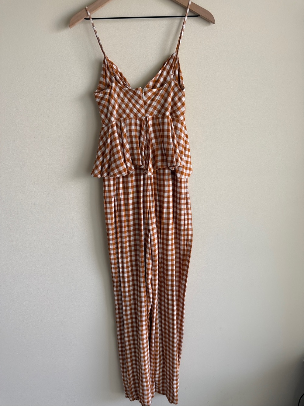 Saylor x Anthropologie Laken Gingham Ruffle Jumpsuit Apricot White Small - Picture 4 of 13